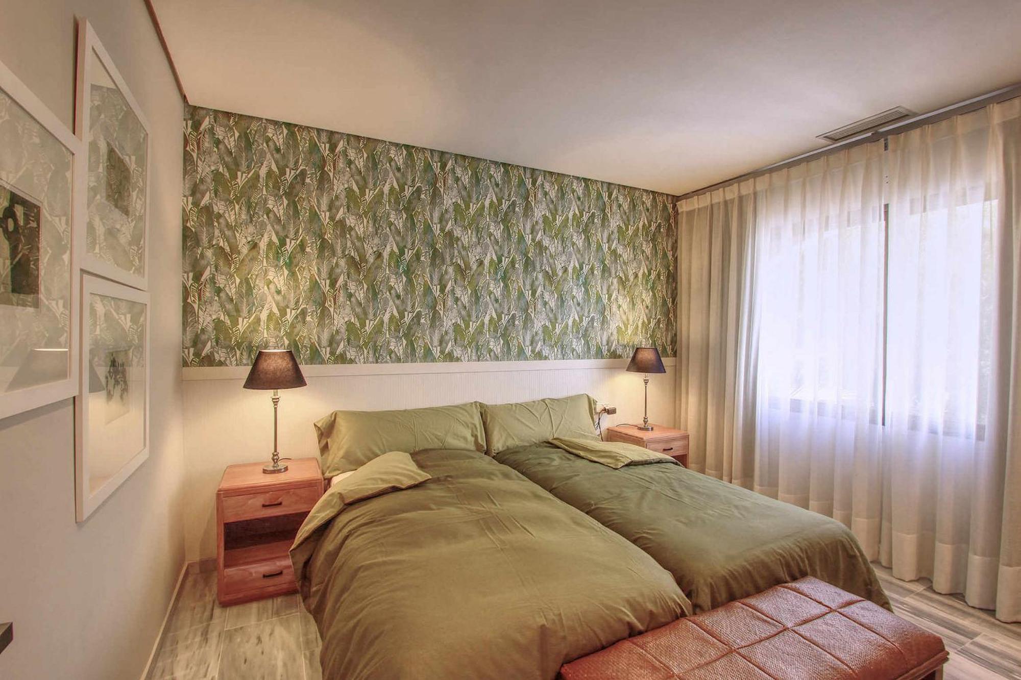 1081 Beachfront Penthouse Jacuzzi Roofterace Lounge Wifi * Marbella