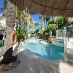 1081 Beachfront Penthouse Jacuzzi Roofterace Lounge Wifi