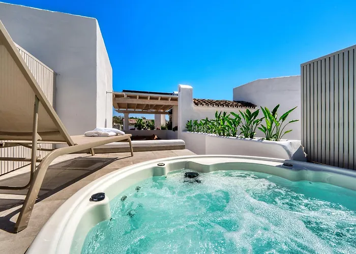 1081 Beachfront Penthouse Jacuzzi Roofterace Lounge Wifi