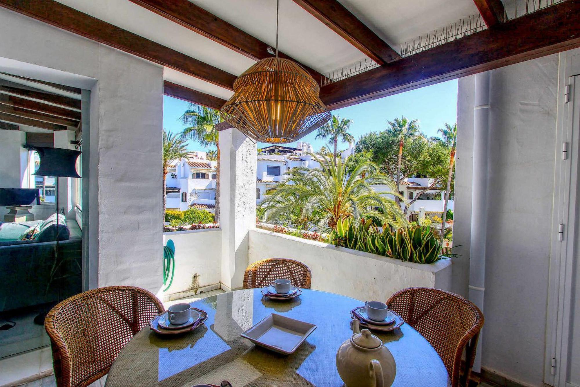 1081 Beachfront Penthouse Jacuzzi Roofterace Lounge Wifi Apartment *