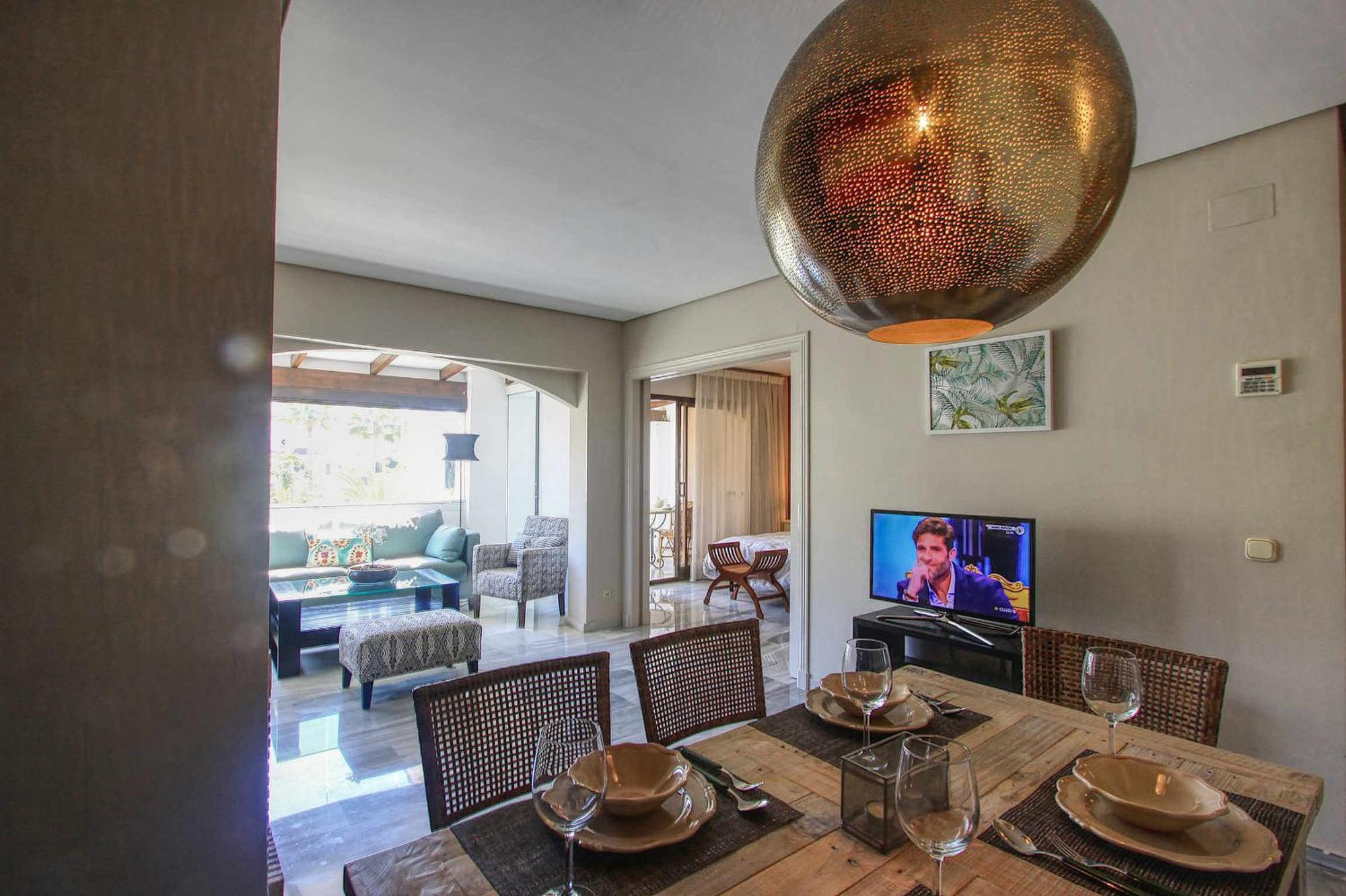 1081 Beachfront Penthouse Jacuzzi Roofterace Lounge Wifi *