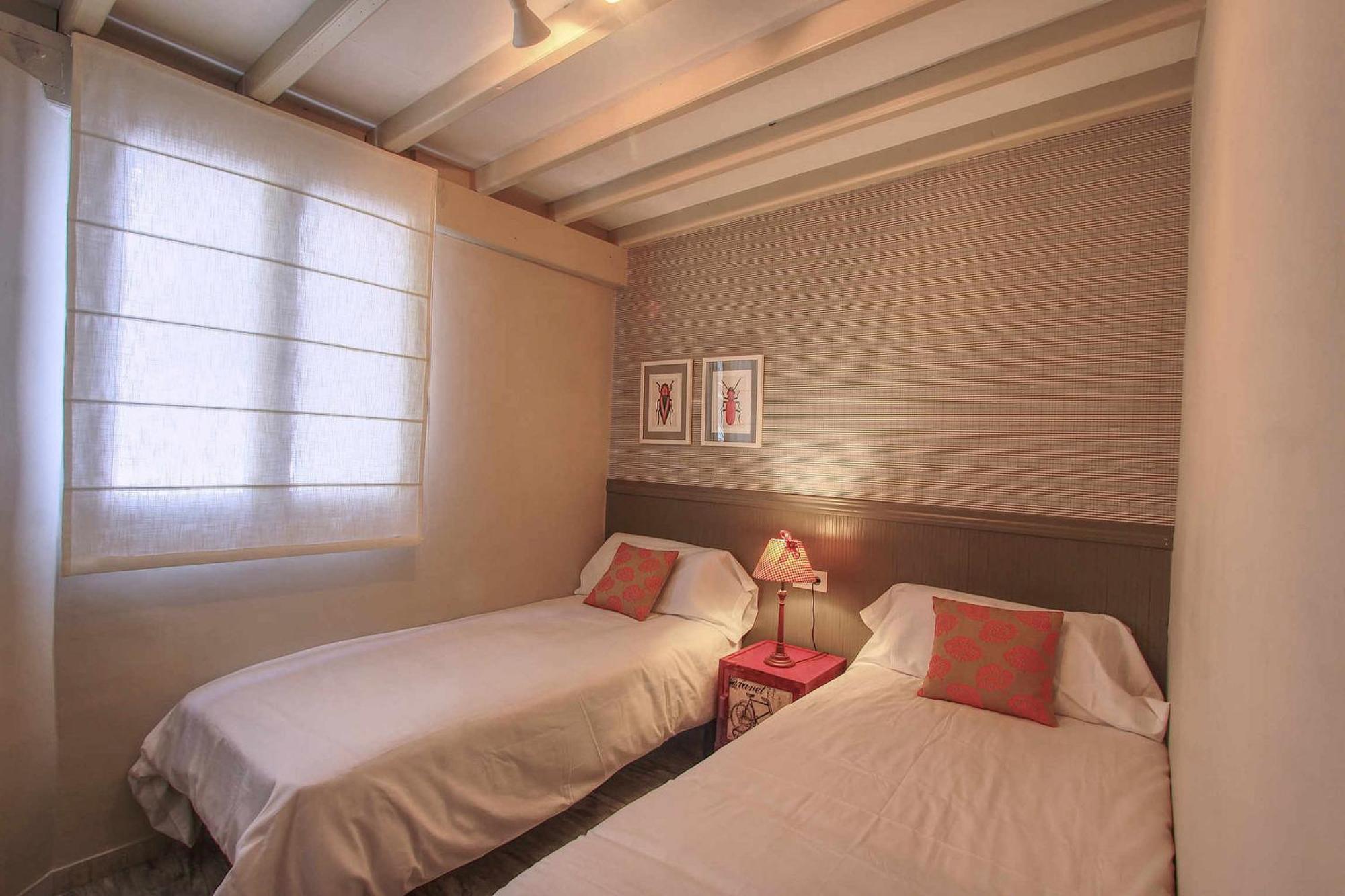 Apartment 1081 Beachfront Penthouse Jacuzzi Roofterace Lounge Wifi *