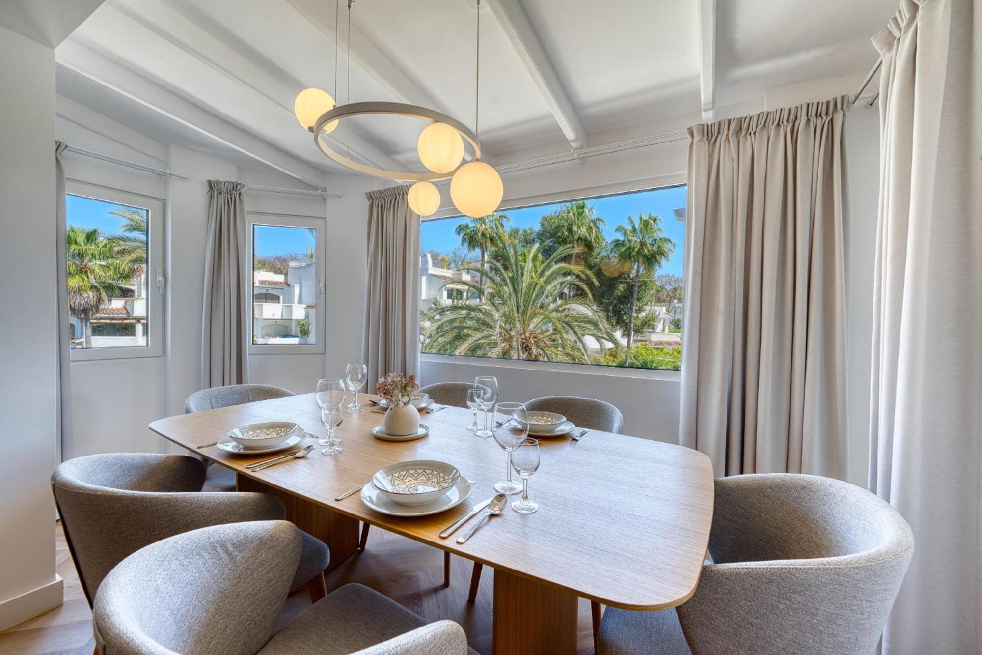 1081 Beachfront Penthouse Jacuzzi Roofterace Lounge Wifi *